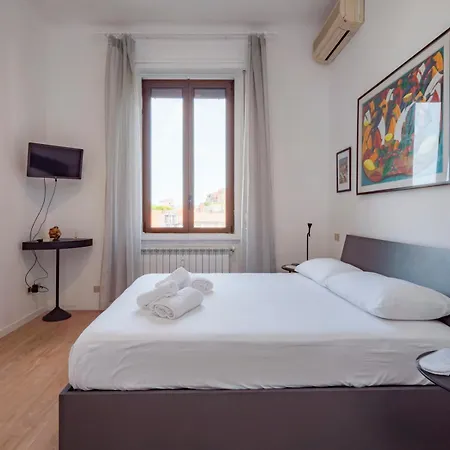 Luxury - Umbria 35 * Milano
